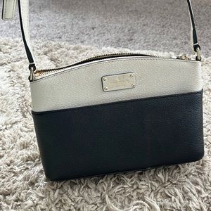 Kate spade crossbody bag